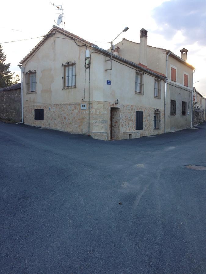 Apartamento Rural La Muralla De Pedraza Чавида Экстерьер фото